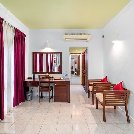 Aida Hotel - Bentota Bagian luar foto