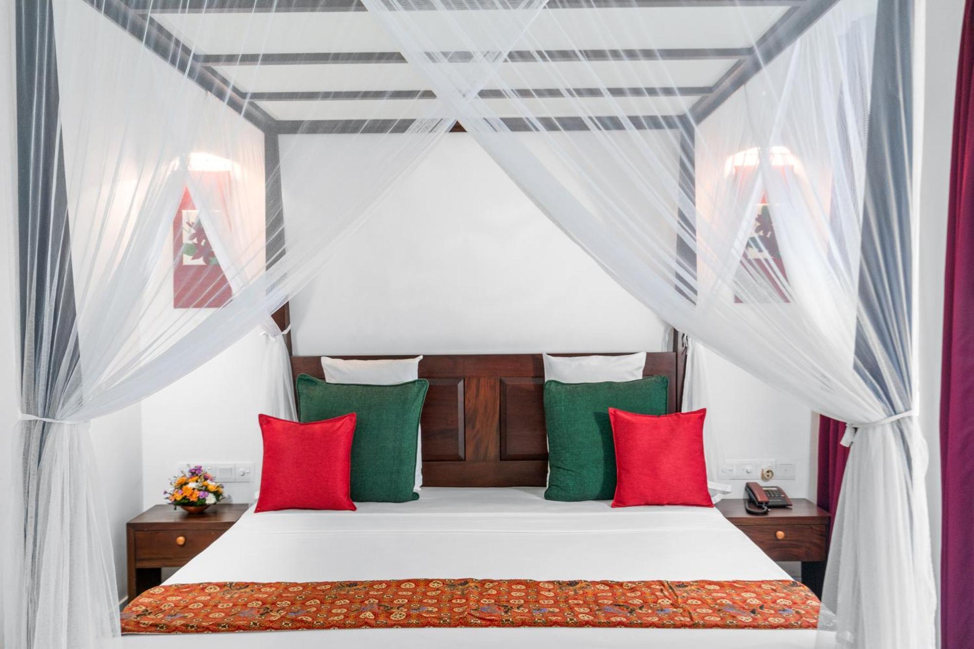 Aida Hotel - Bentota Bagian luar foto